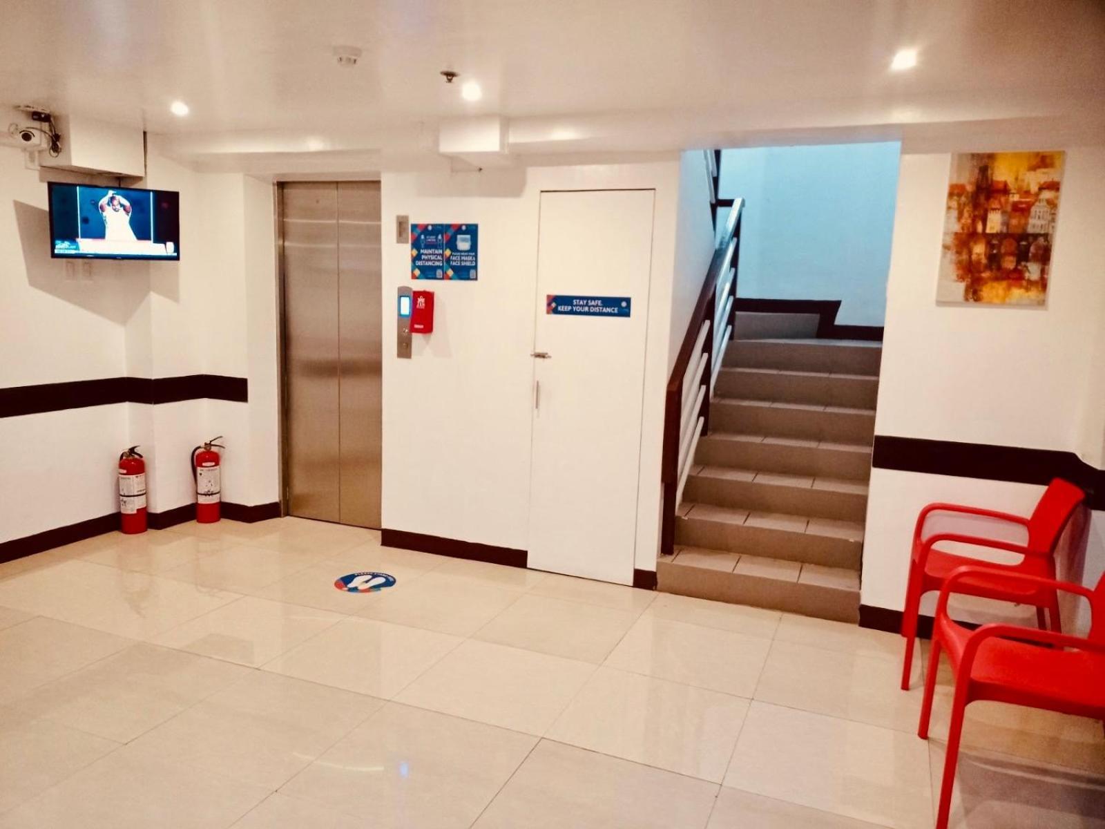Oyo 888 City Stay Inns Fortview Bgc Pasig City Luaran gambar